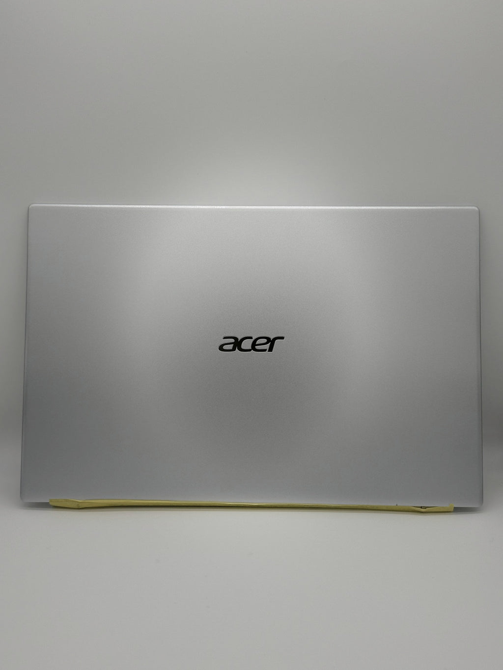 <strong>60.A6MN2.002</strong><br>Original Acer BIldschirmdeckel - COVER.SILVER.LCD</br>