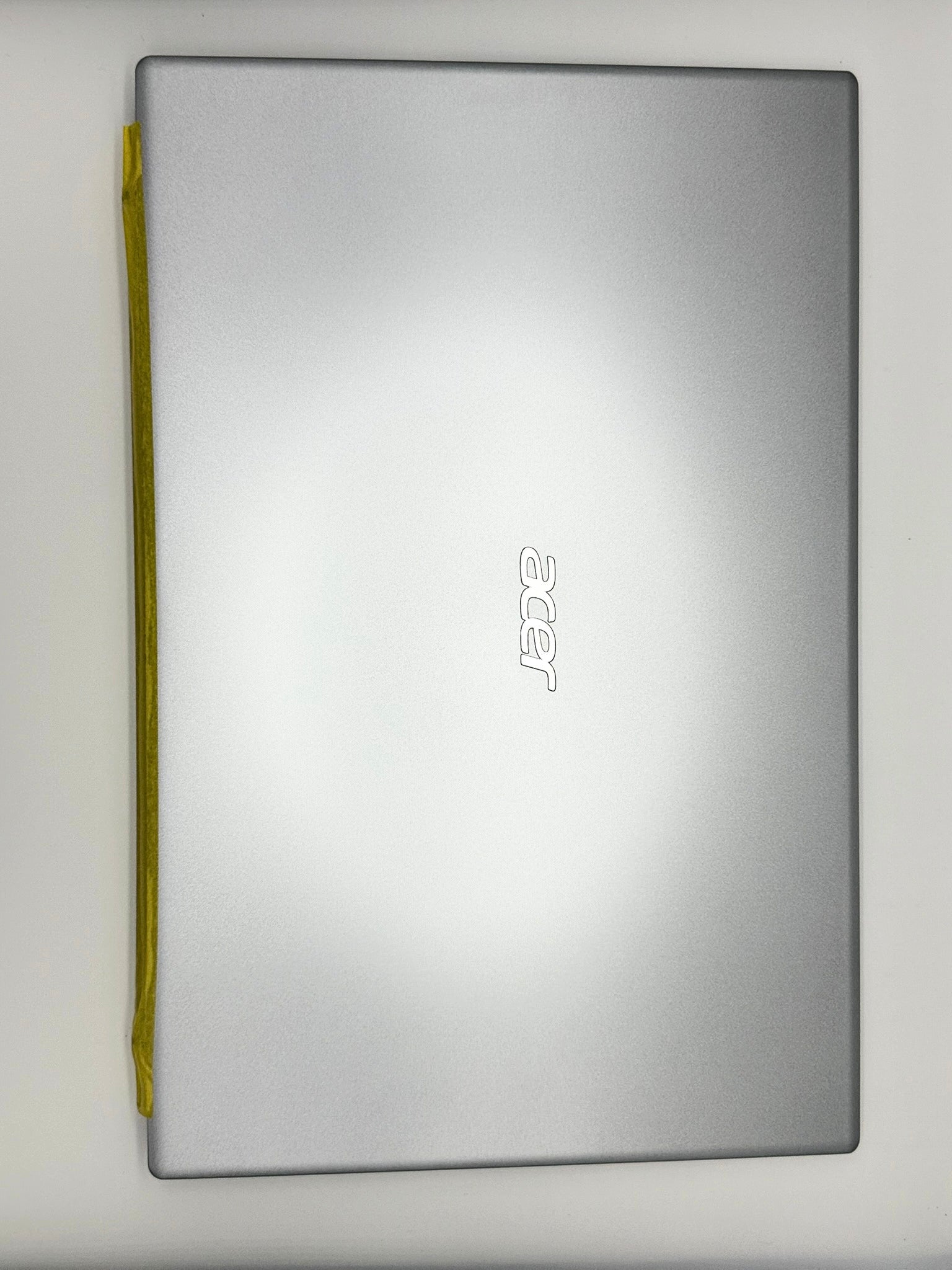 <strong>60.A6TN2.F02</strong><br>ACER COVER LCD SILVER</br>