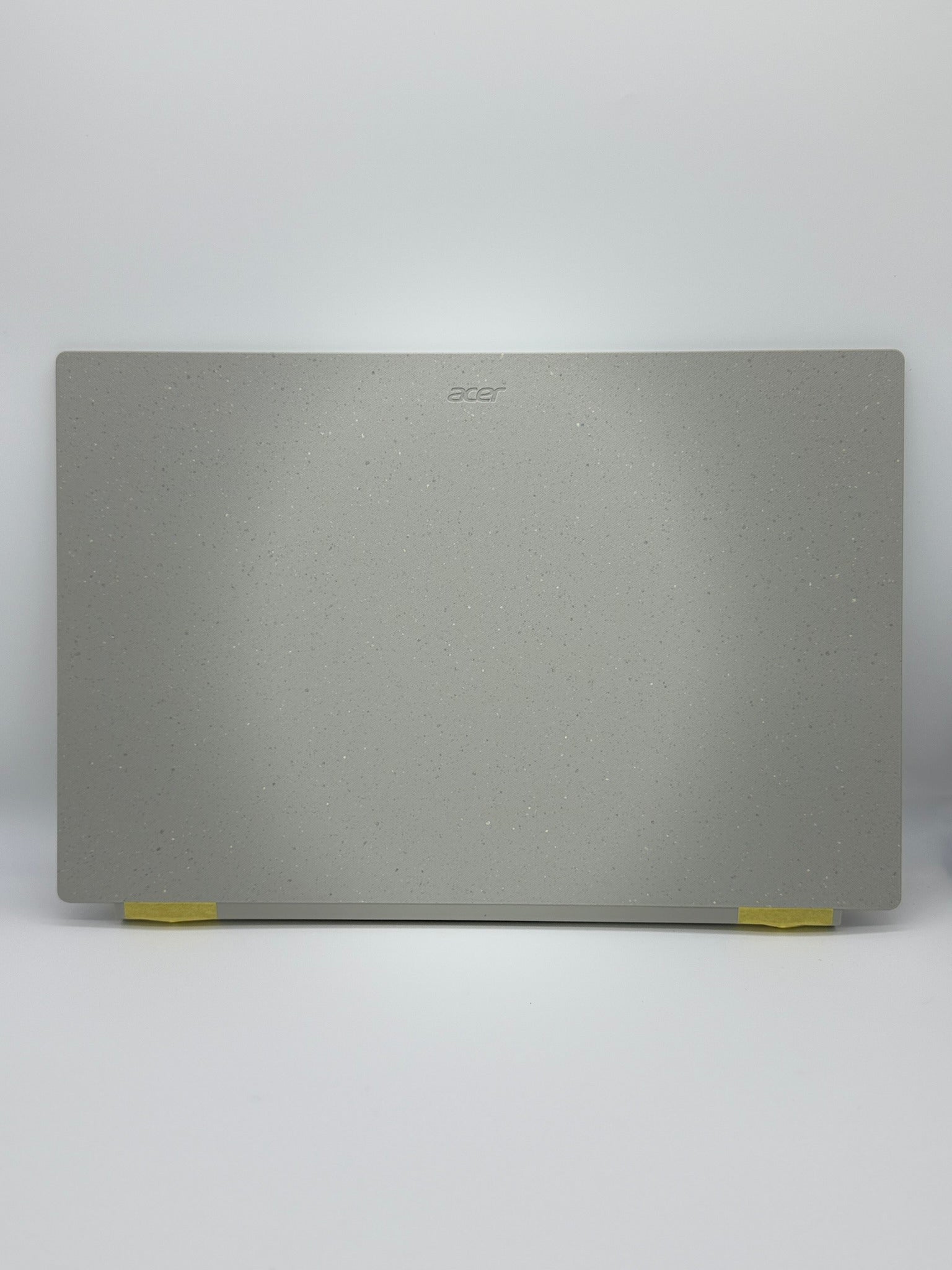 <strong>60.AYCN2.002</strong><br>Original Acer Bildschirmdeckel - COVER.LCD.GRAY</br>
