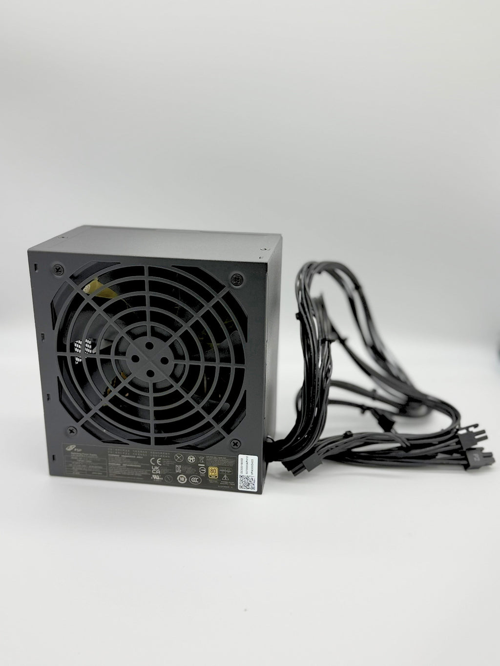 <strong>DC.50018.00D</strong><br>Orginal Acer Netzteil - POWER.SUPPLY.500W</br>