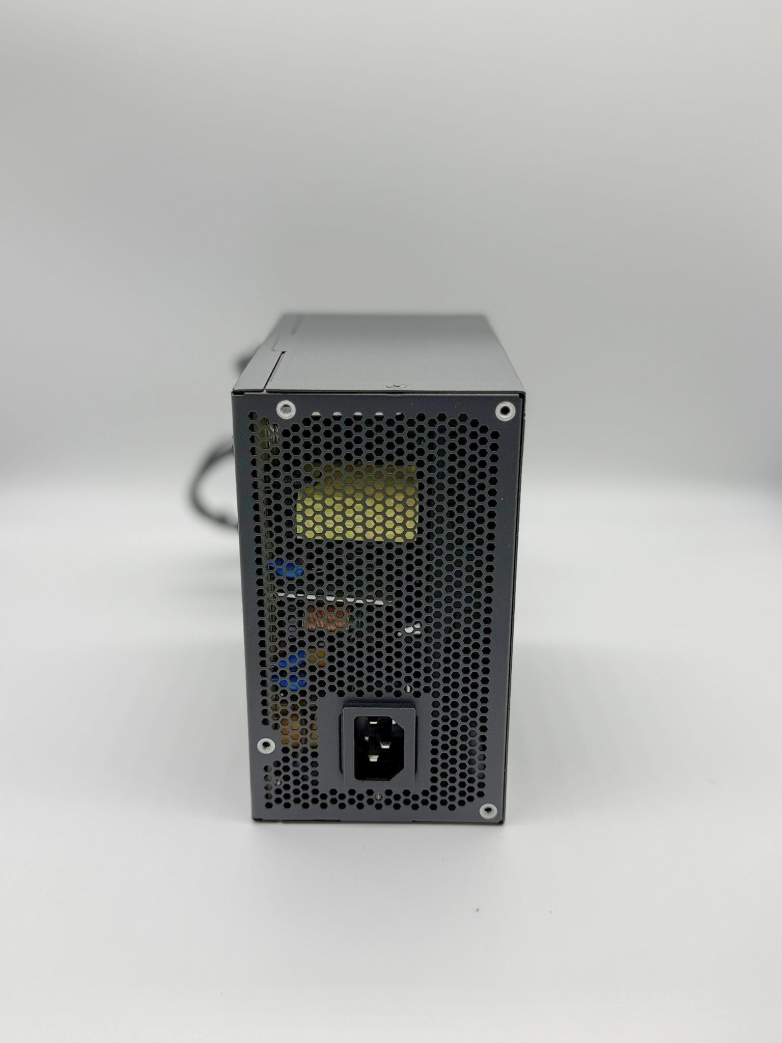 <strong>DC.50018.00D</strong><br>Orginal Acer Netzteil - POWER.SUPPLY.500W</br>