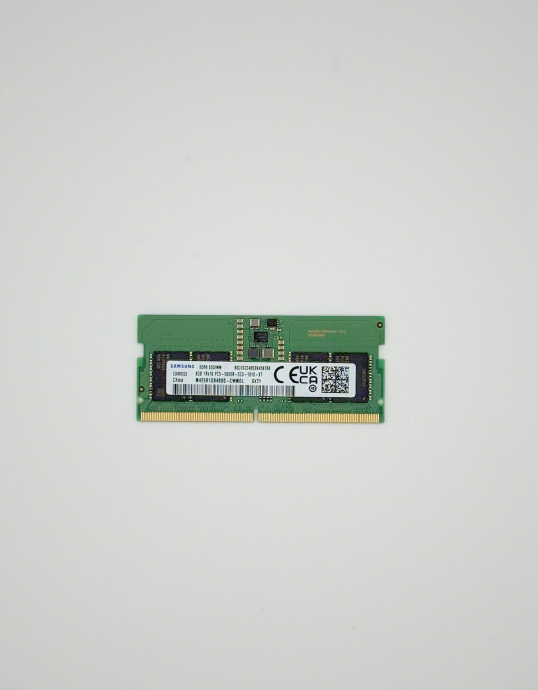 <strong>KN.0320G.029</strong><br>Original Acer Arbeitsspeicher - SODIMM.32GB.DDR5.5600.HYNIX</br>