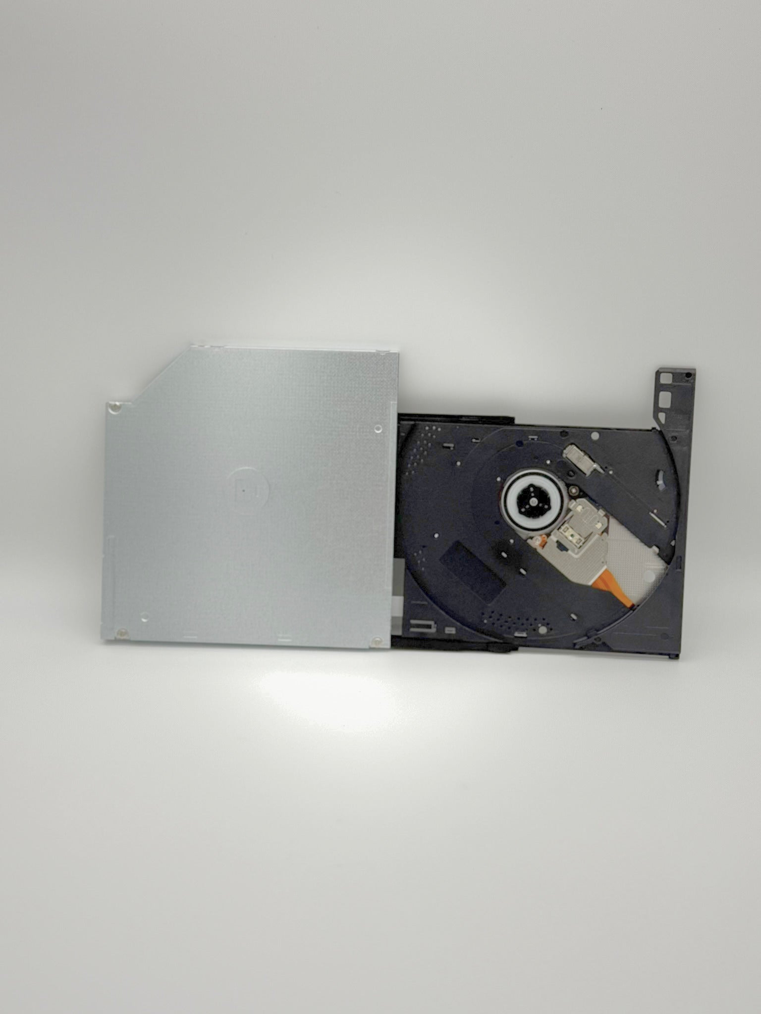 <strong>KO.0080D.019</strong><br>Original Acer DVD Laufwerk - DVD-RW.9.0MM.TRAY.8X.W/O.BEZEL.SATA</br>